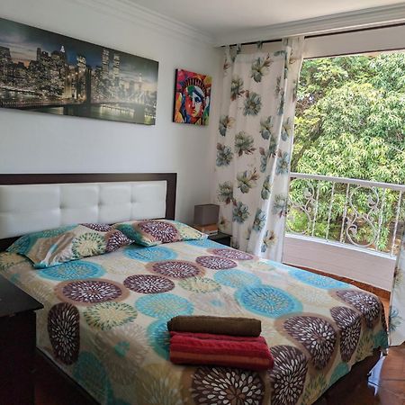 Hospedaje Casa Aurora Cali Eksteriør bilde