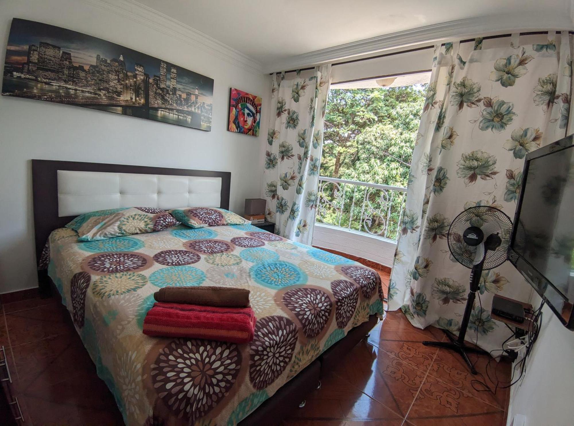 Hospedaje Casa Aurora Cali Eksteriør bilde